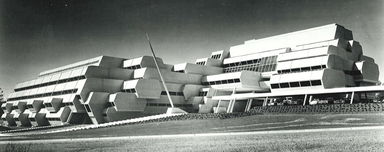 FROM AN EXAMPLE OF CORPORATE PRIDE AND CUTTING EDGE RESEARCH—